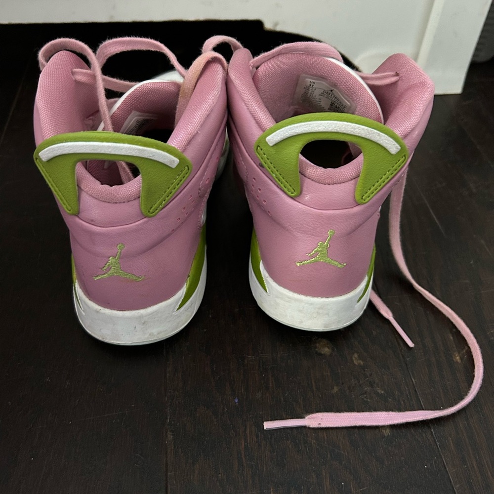 Jordan Kids Sneakers in Pink and Green